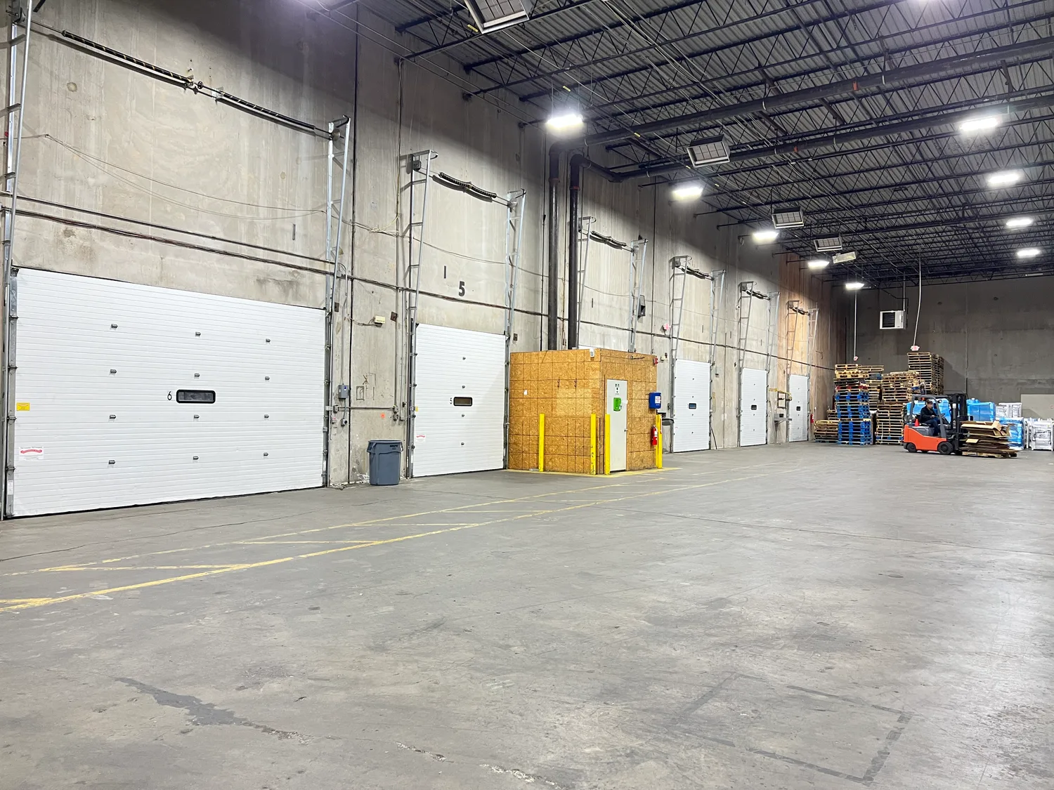 美东-新泽西1号仓 · 仓库图集 · 图片 3