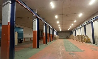 曼城仓 · 仓库图集 · 图片 2