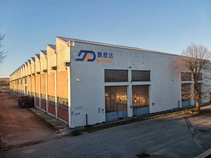 新欧达意大利米兰仓仓库实景