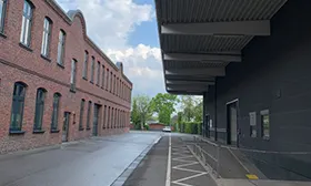 心安杜塞 德国仓仓库实景