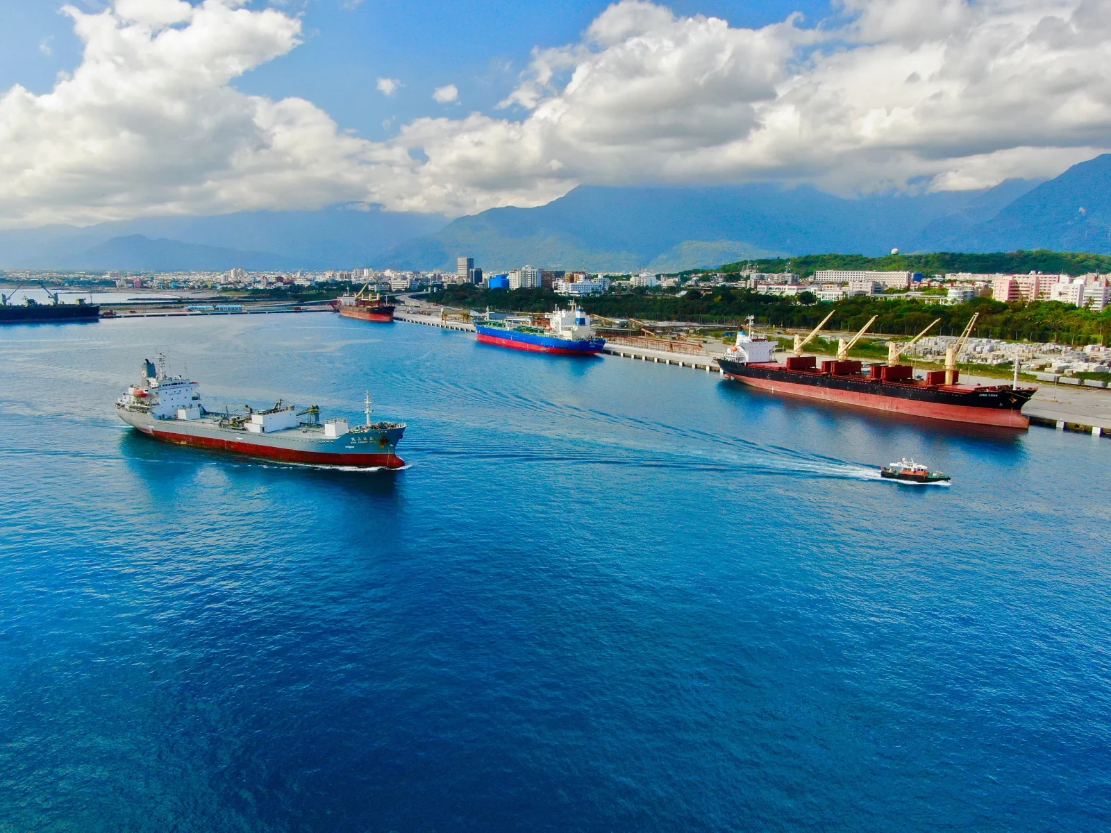 融亿国际物流